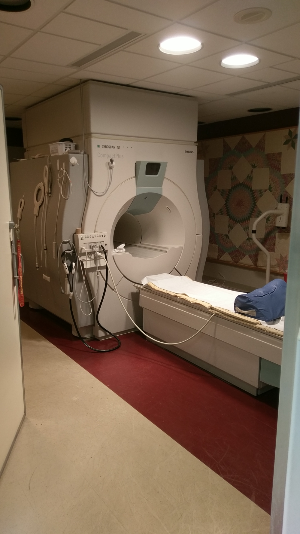 Philips Gyroscan ACS-NT 1.5T MRI Systems | Radiology Oncology Systems