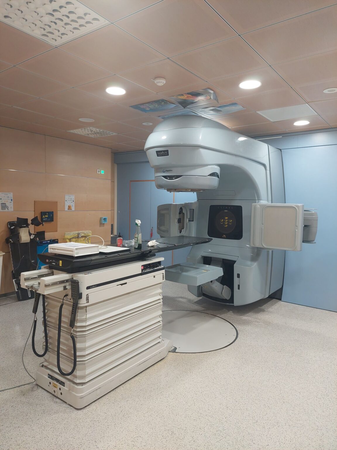 Refurbished Varian Clinac iX Linear Accelerator | ROS