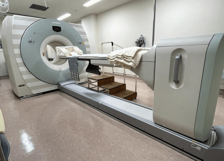 Siemens Biograph TruePoint PETCT Scanner